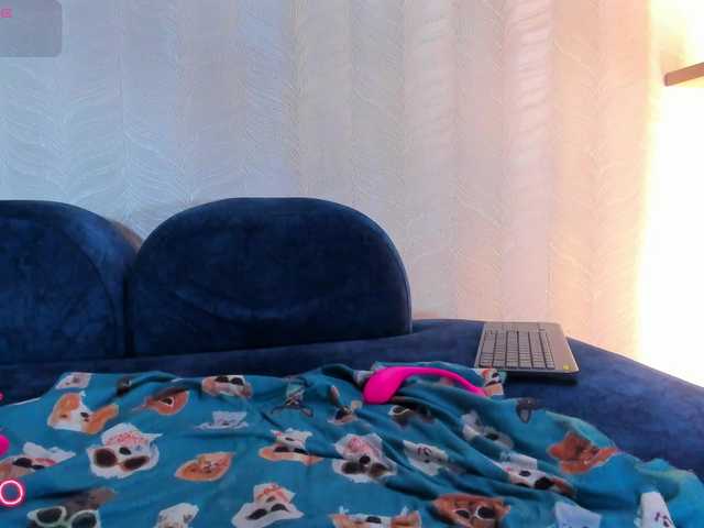 Naomi-Viper live cam on BongaCams