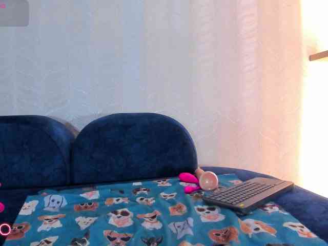 Naomi-Viper webcam