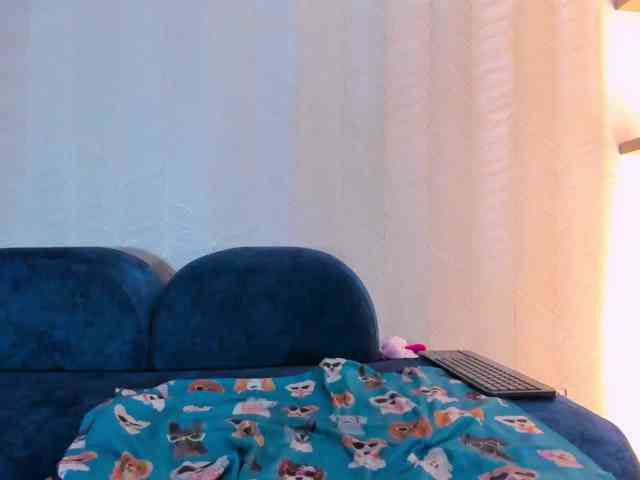 Naomi-Viper webcam
