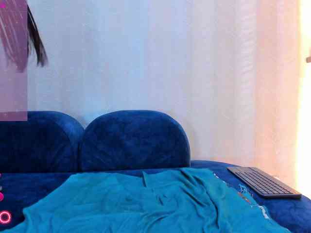 Naomi-Viper webcam