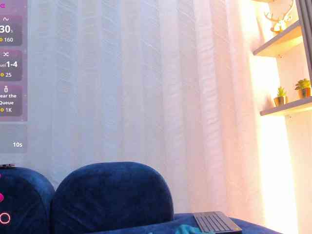 Naomi-Viper webcam