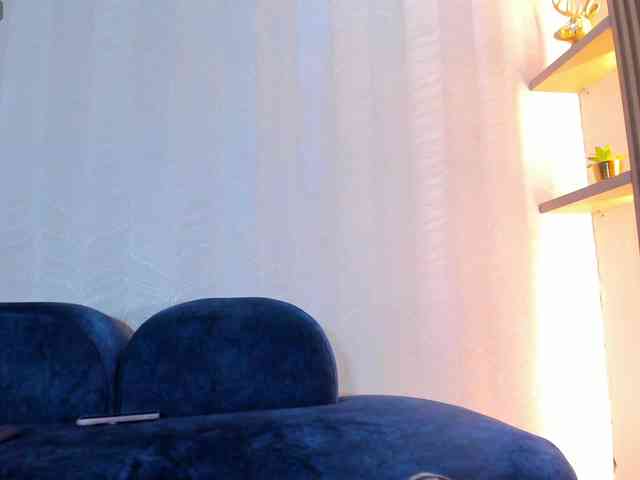 Naomi-Viper webcam