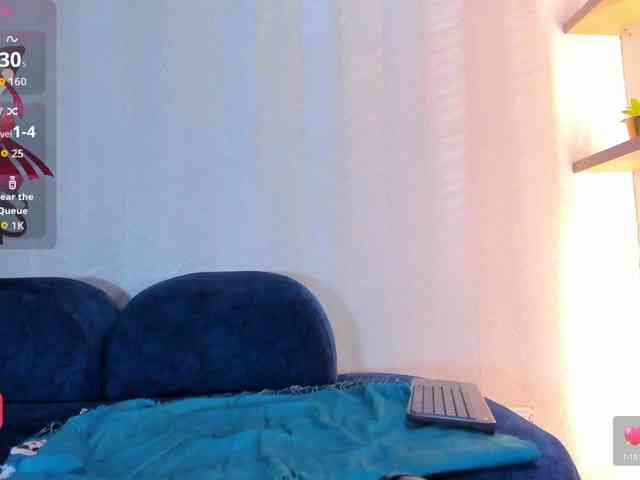Naomi-Viper webcam