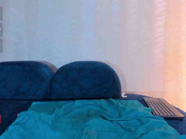 Naomi-Viper webcam