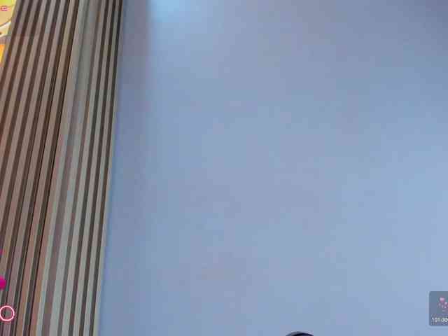Naomi-Viper webcam