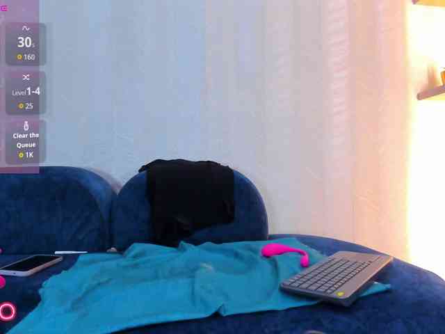 Naomi-Viper Live Webcam on BongaCams