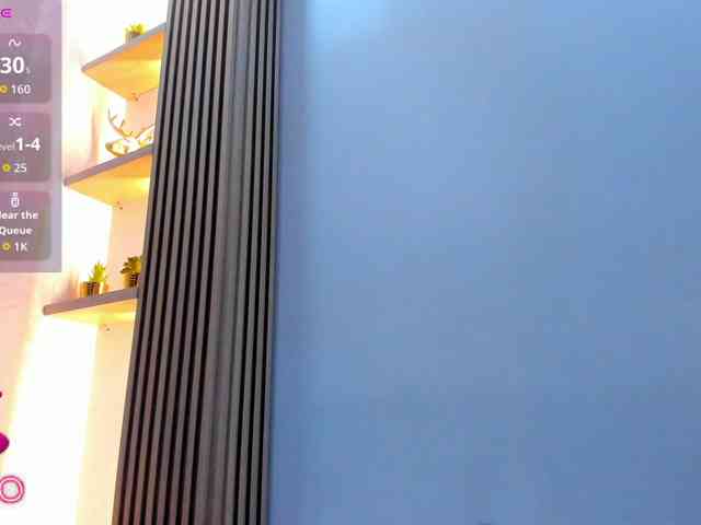 Naomi-Viper webcam