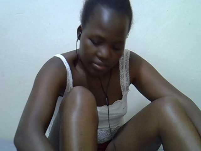 Candylily1 live cam on BongaCams