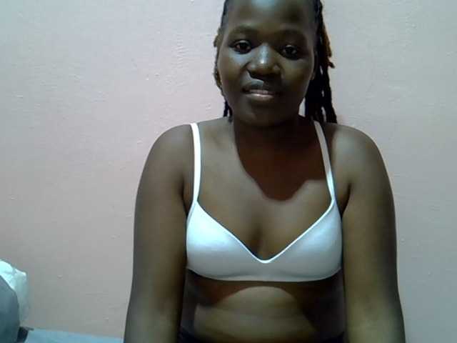 Candylily1 live cam on BongaCams