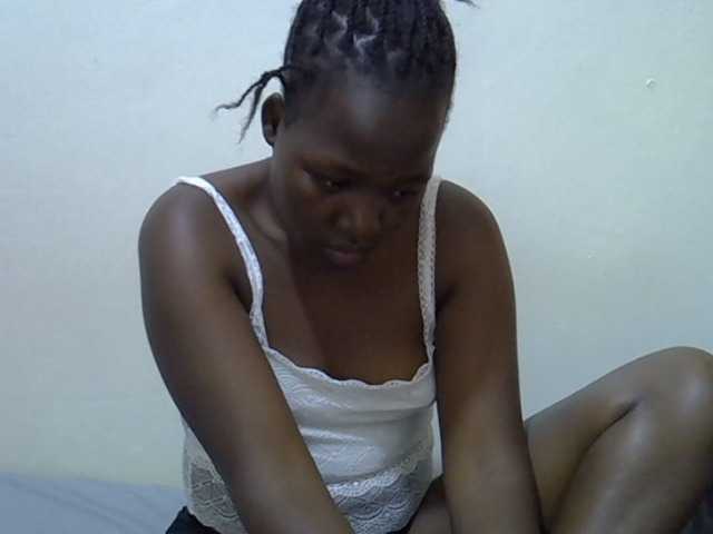 Candylily1 live cam on BongaCams