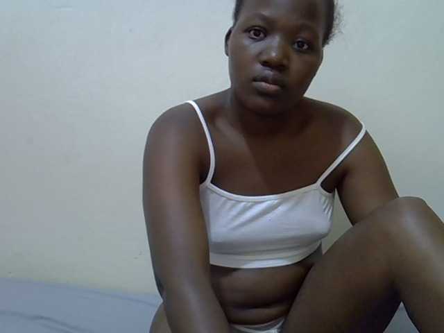 Candylily1 live cam on BongaCams