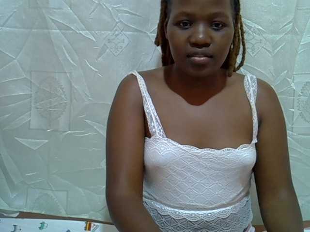 Candylily1 live cam on BongaCams