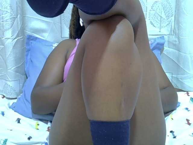 Candylily1 live cam on BongaCams