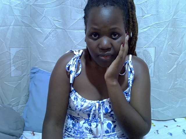 Candylily1 live cam on BongaCams