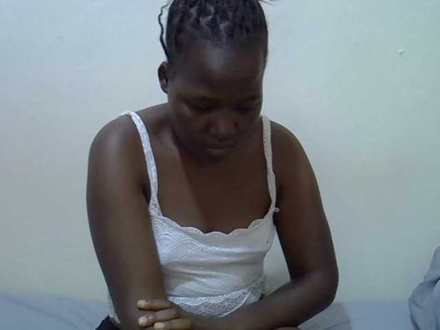 Candylily1 live cam on BongaCams