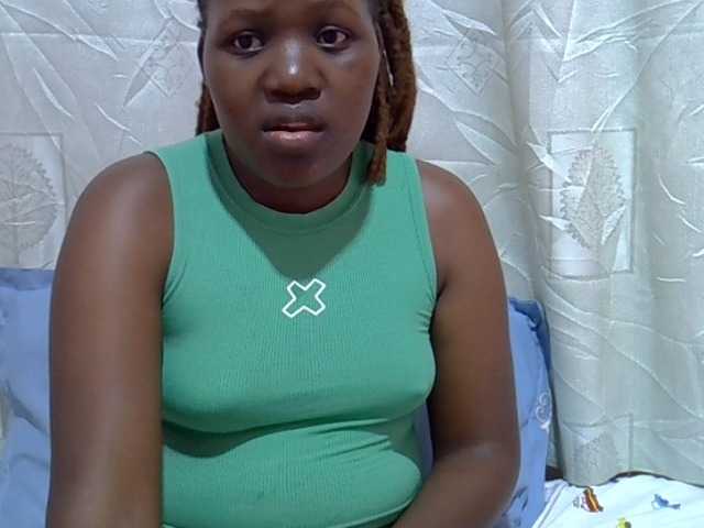 Candylily1 live cam on BongaCams
