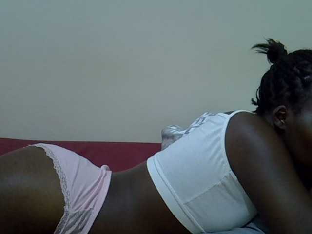 Candylily1 live cam on BongaCams