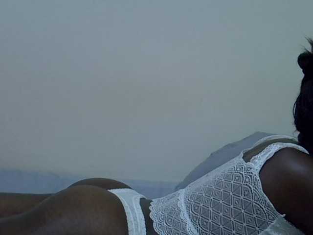 Candylily1 live cam on BongaCams