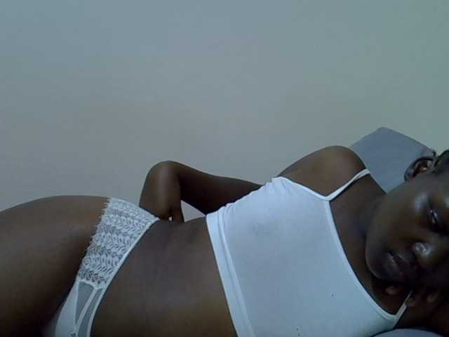 Candylily1 live cam on BongaCams