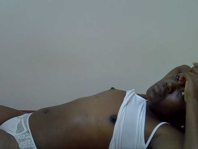 Candylily1 live cam on BongaCams