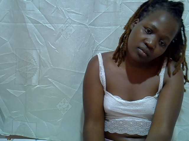Candylily1 live cam on BongaCams