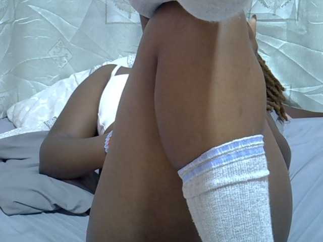 Candylily1 live cam on BongaCams