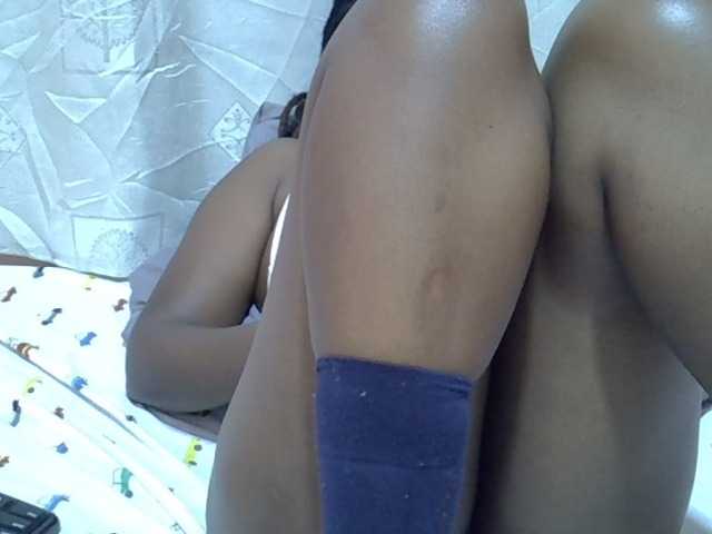 Candylily1 live cam on BongaCams