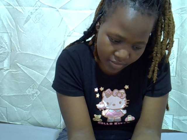 Candylily1 live cam on BongaCams