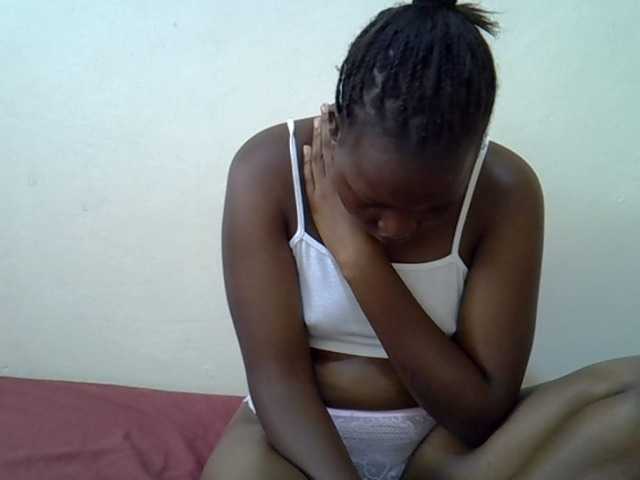 Candylily1 live cam on BongaCams