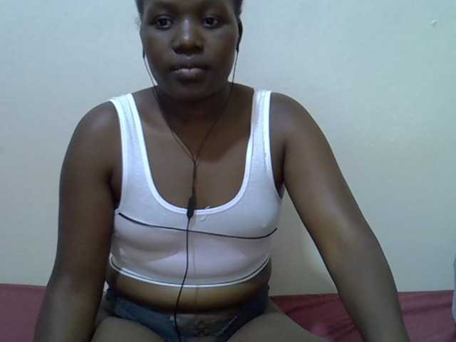 Candylily1 live cam on BongaCams