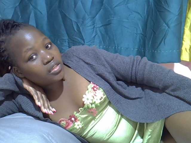 Candylily1 live cam on BongaCams
