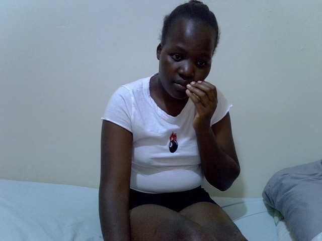 Candylily1 live cam on BongaCams