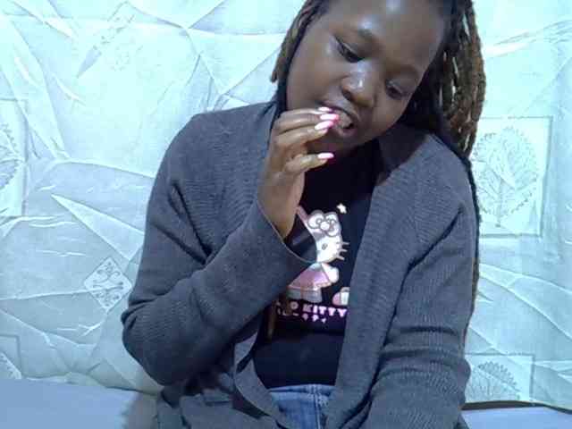 Candylily1 webcam