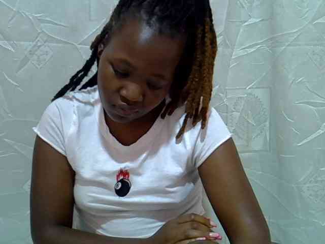 Candylily1 webcam