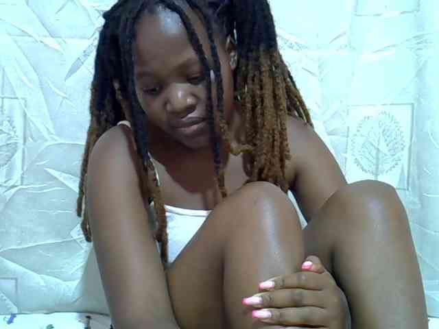 Candylily1 webcam