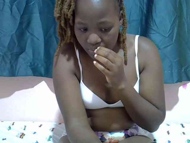 Candylily1 webcam