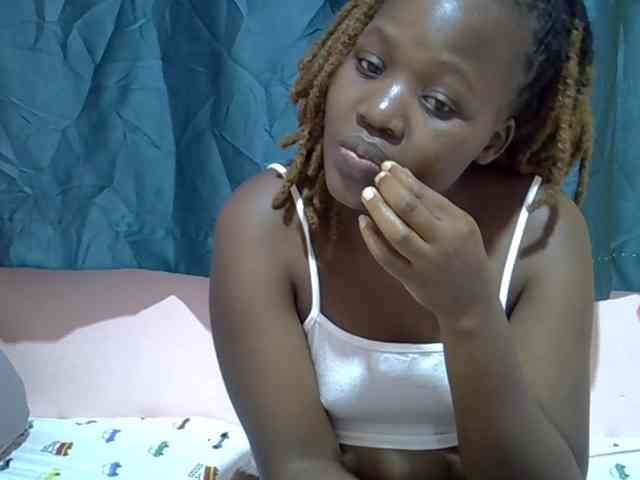 Candylily1 webcam