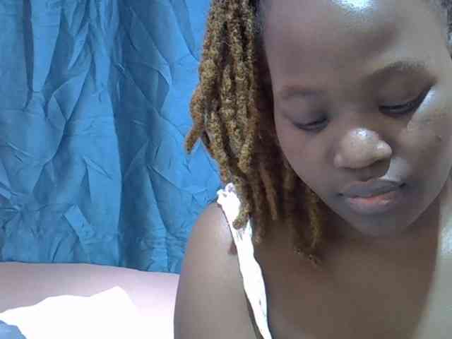 Candylily1 webcam