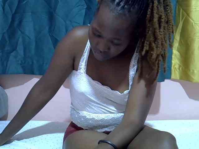 Candylily1 webcam