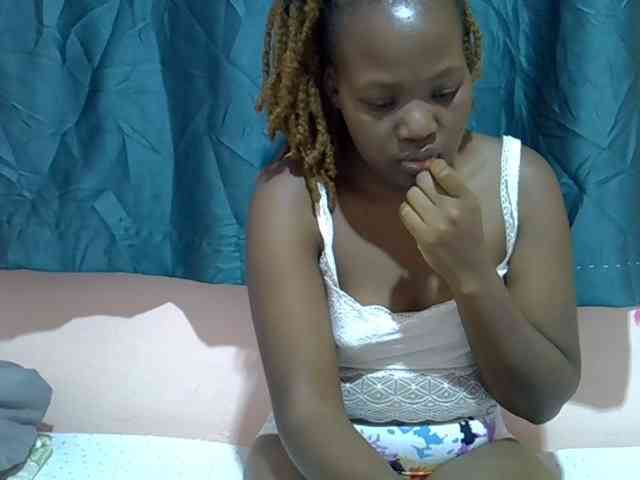 Candylily1 webcam
