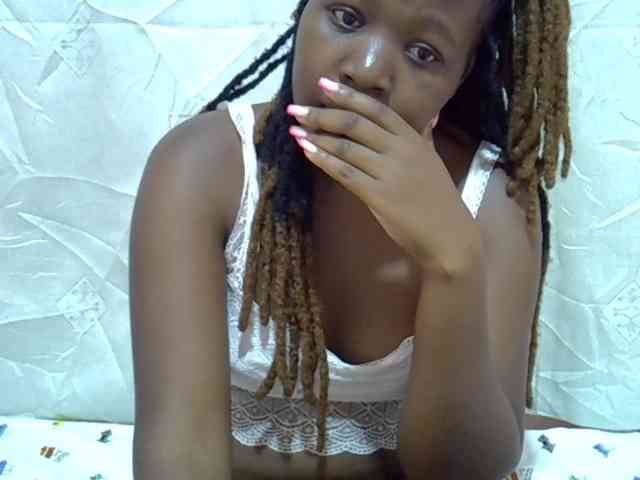 Candylily1 webcam