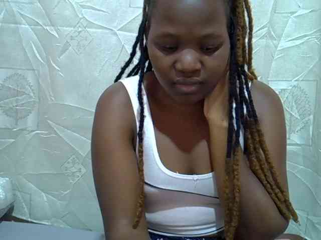 Candylily1 webcam