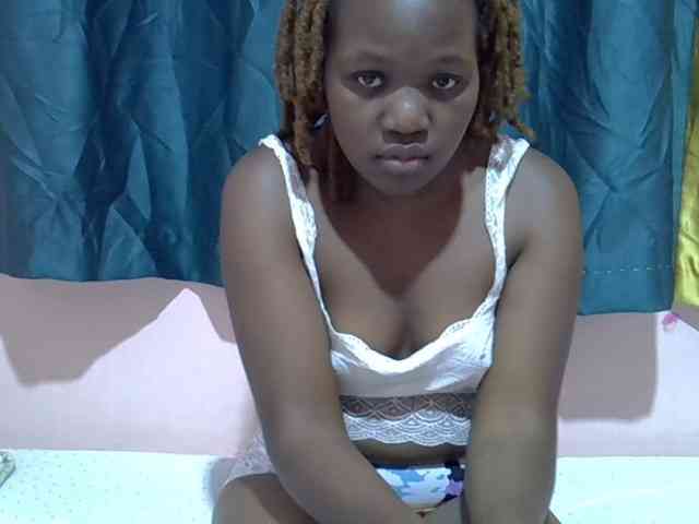 Candylily1 webcam