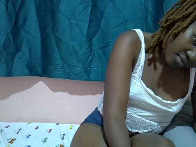 Candylily1 webcam