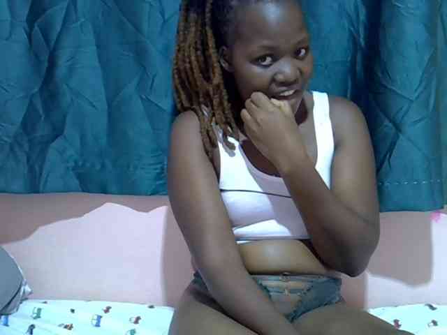 Candylily1 webcam