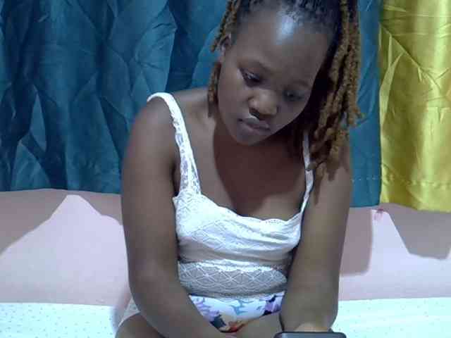 Candylily1 webcam