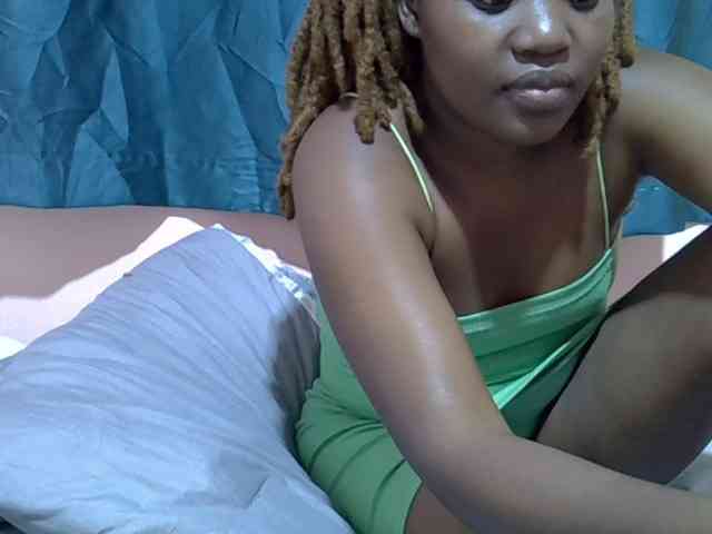 Candylily1 webcam