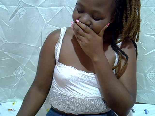 Candylily1 webcam
