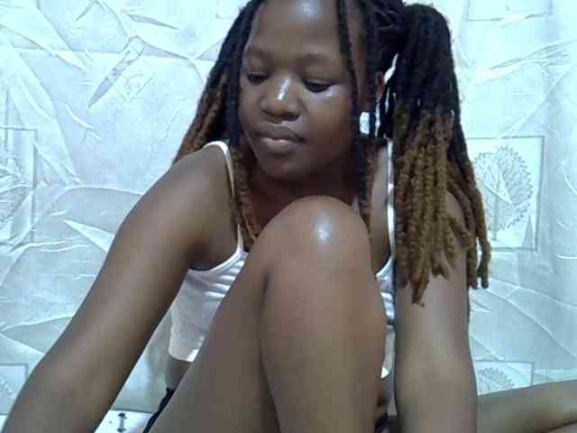 Candylily1 webcam