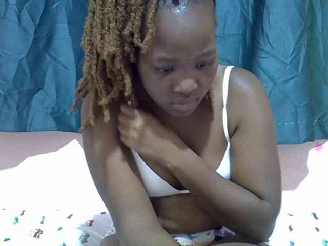 Candylily1 webcam